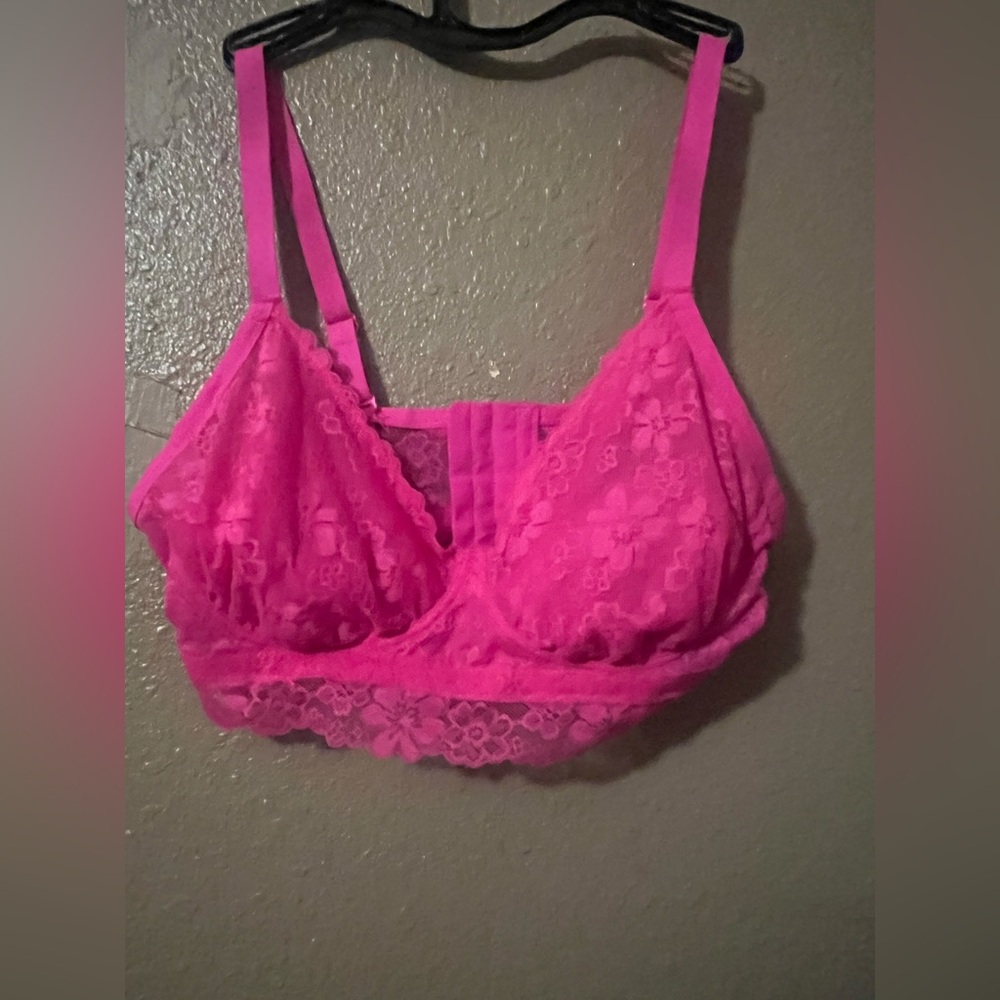 No Boundaries Fuchsia Lace Bralette